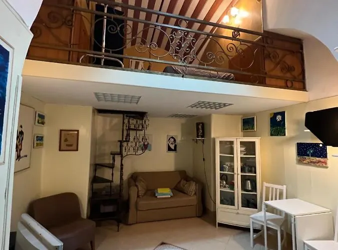 Virgil\'S Room